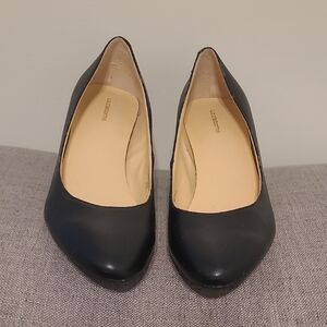 Liz Claiborne Black Heels